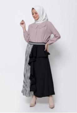 Hijab Ellysha Boa Unique Combine Stripe Plisket Style Skirt Ellysa